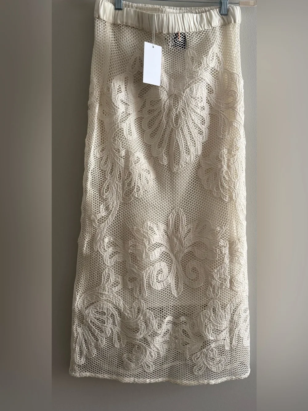 Misa Los Angeles Crochet Lace Midi Skirt - NWT - Small - Picture 4 of 6